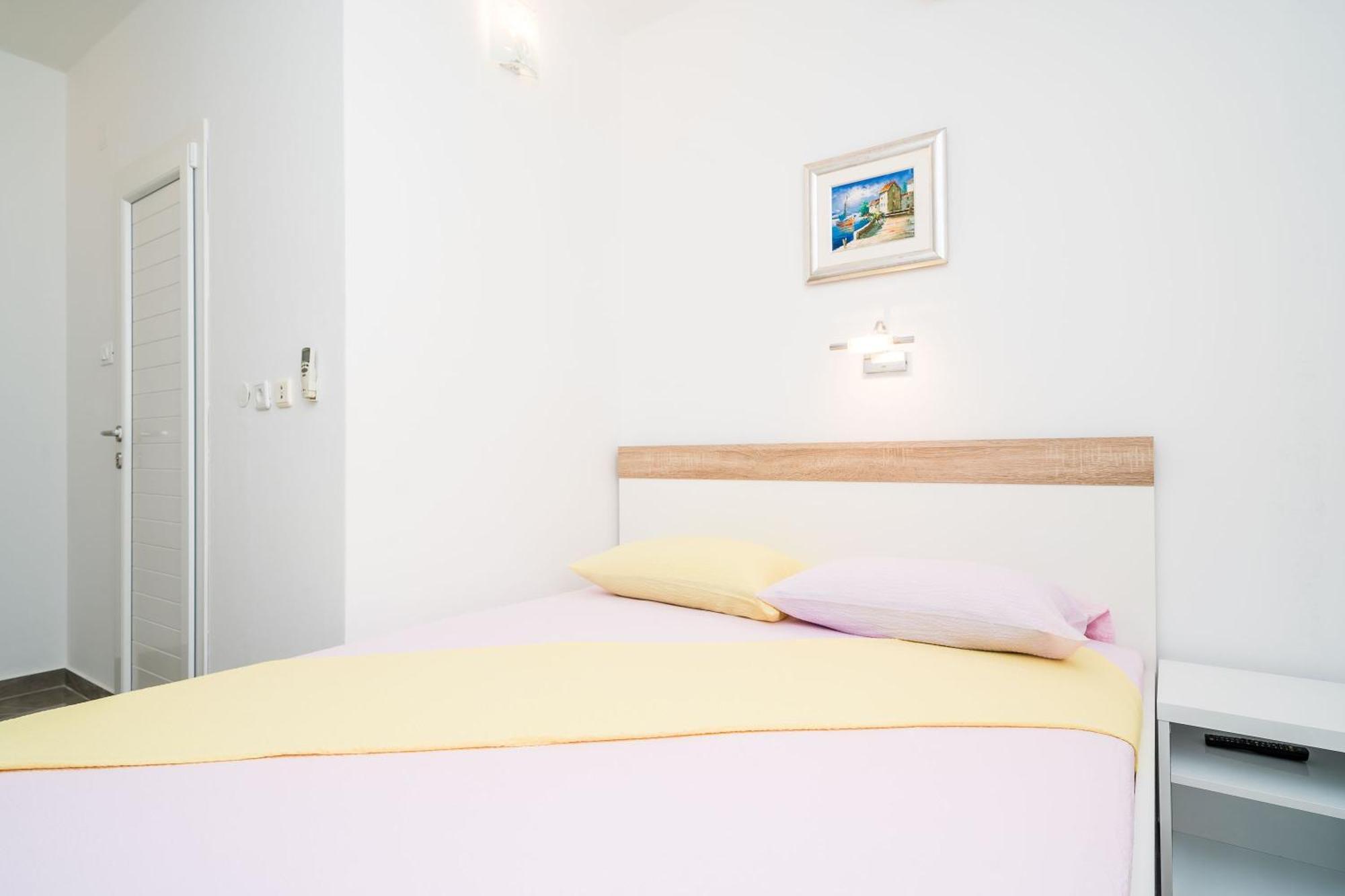 Rooms & Apartments Barisic 믈리니 객실 사진